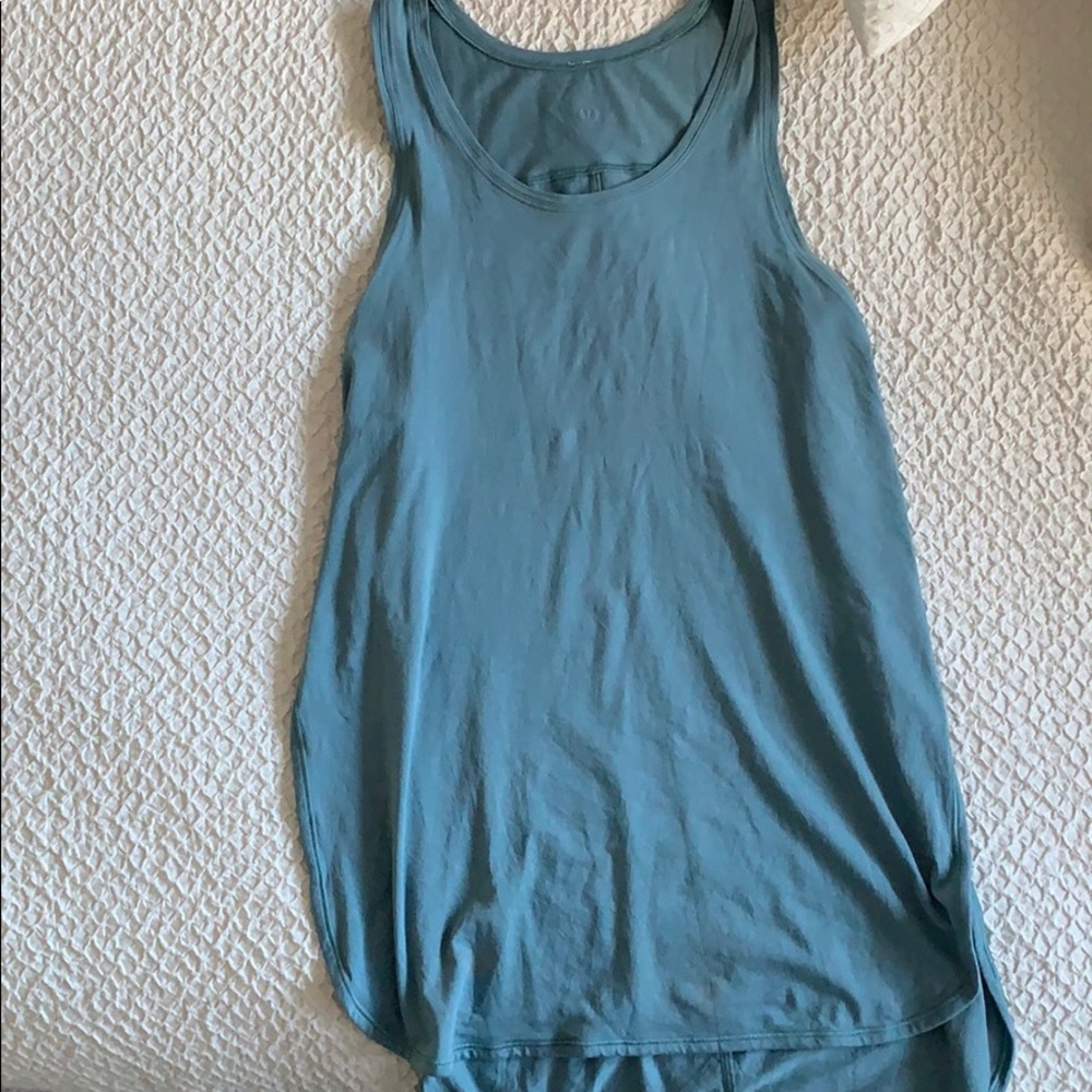 Lululemon tank top